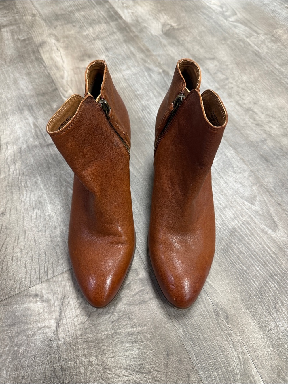 Frye Women's Brown Leather Ankle Boots - Stylish Zip Detail